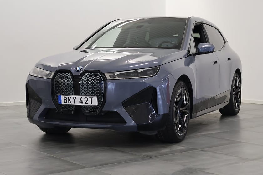 Bild 2 av BMW iX xDrive40