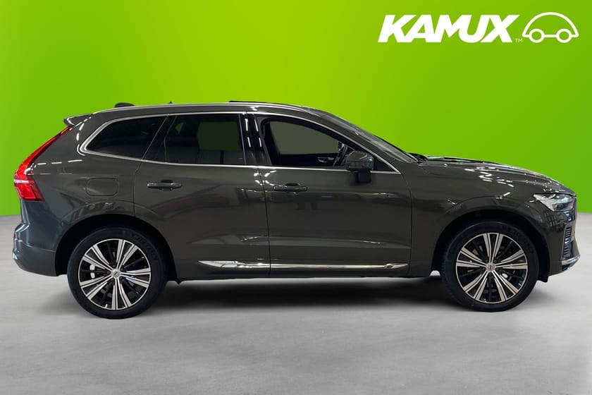 Bild 2 av Volvo XC60 Recharge T6 AWD Inscription B&W Pano 360° Drag MOMS 341hk