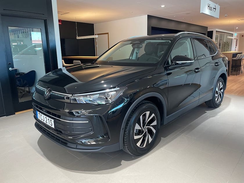 Bild 1 av Volkswagen Tiguan 1.5 eTSI *SNABB LEV fr.  2 299 kr/mån*