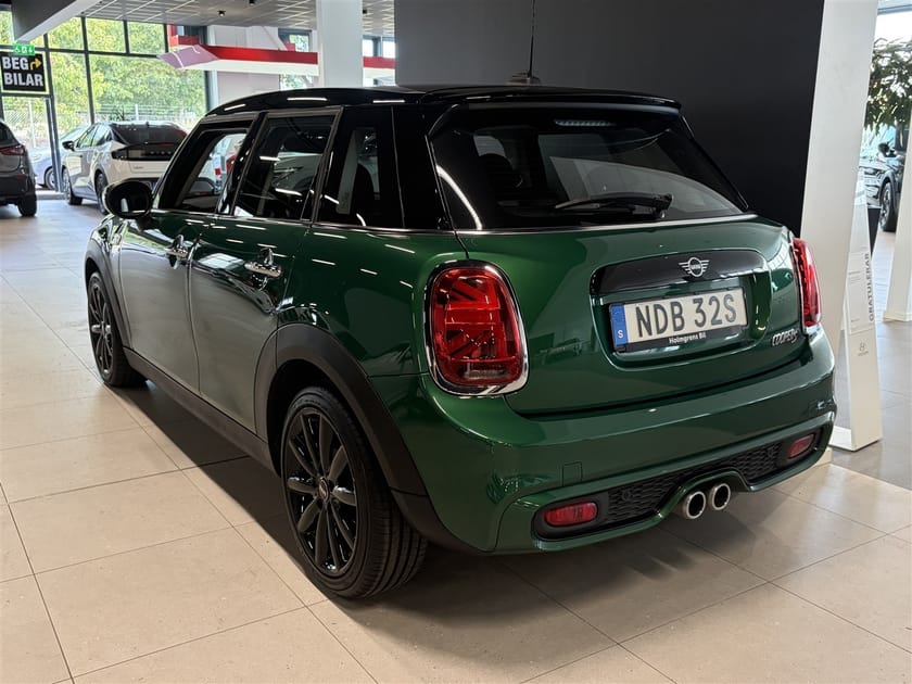 Bild 3 av MINI Cooper S 5dr 192hk Manuell Chili LED PDC Komfortöppning Sportstol Servad