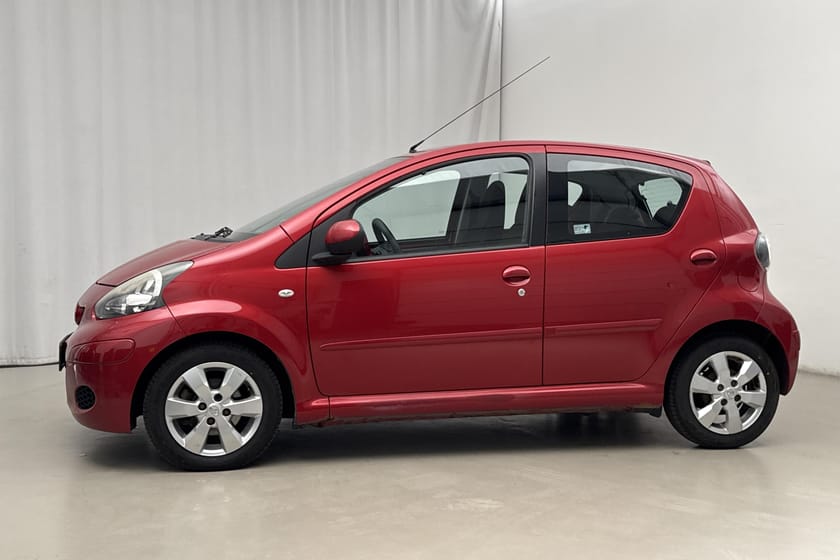 Bild 2 av Toyota Aygo 1.0 VVT-i 5dr (68hk)