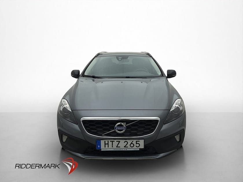 Bild 2 av Volvo V40 Cross Country D4 190hk Summum Värmare Navi Skinn