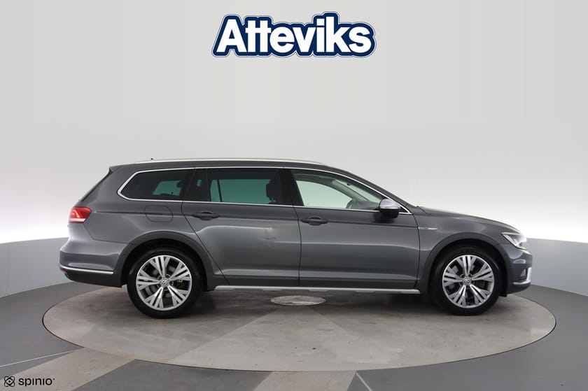 Bild 2 av Volkswagen Passat Alltrack 2.0 TDI 4M 190hk Drag Kamera P-Värm Adaptiv Farth.