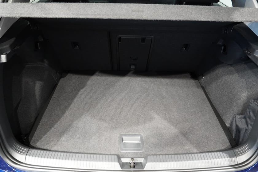 Bild 4 av Volkswagen Golf 1,0 LIFE - Metallic, ACC, NAV