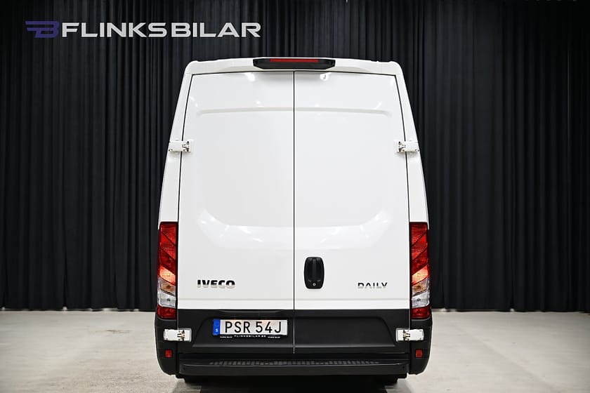 Bild 5 av Iveco Daily 35-140 Van 136HK XXL-Skåp L4|Automat|Drag|Webasto|Leasebar