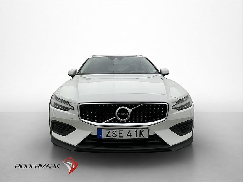 Bild 2 av Volvo V60 Cross Country D4 AWD D-Värmare Drag Kamera Carplay
