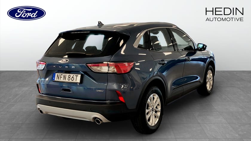 Bild 2 av Ford Kuga Plug-In Hybrid Titanium E-CVT 225hk