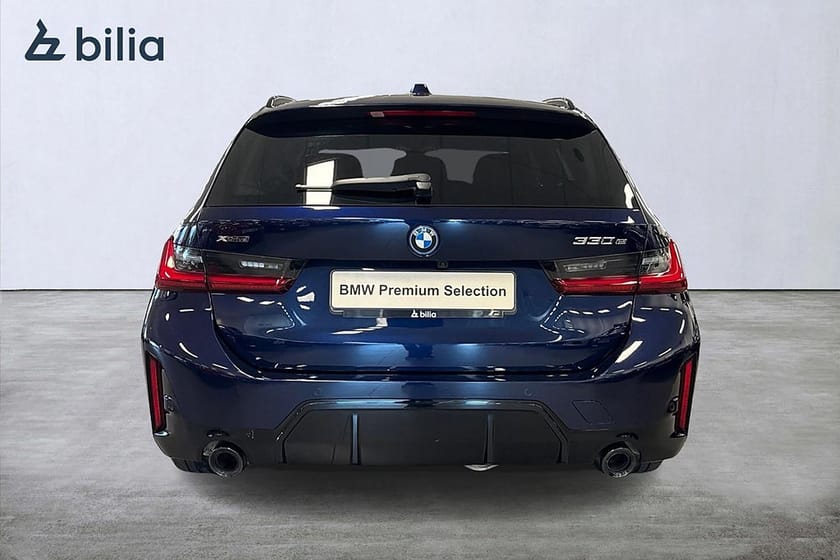 Bild 4 av BMW 330e xDrive Touring M-sport | Panorama | Backkamera | HiFi
