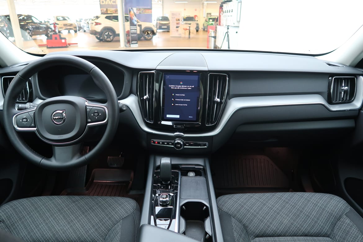 Volvo XC60 2023 - miniatyr 6