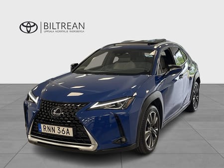 Lexus UX 250h E-Four Premium helskinn taklucka dragkrok V-hjul