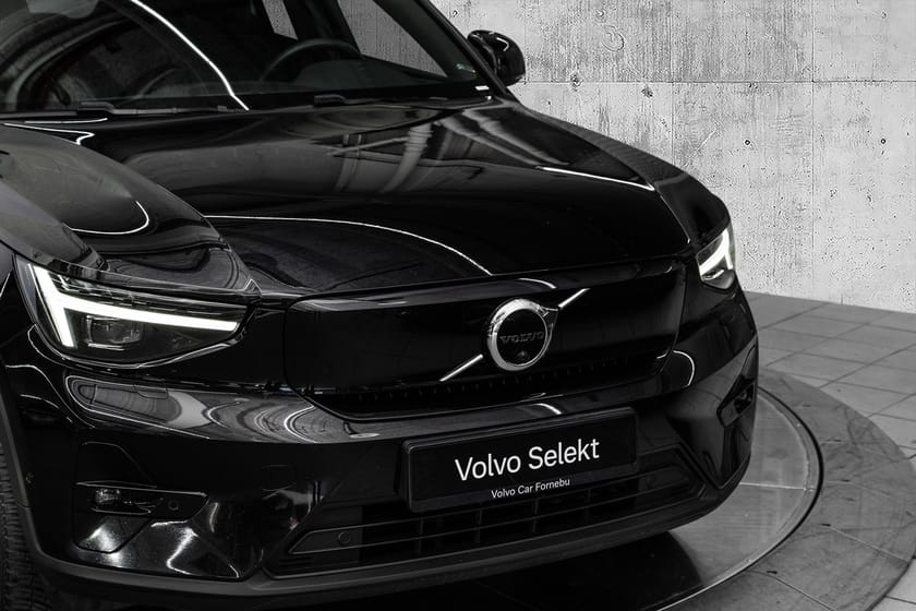 Bilde 2 av Volvo XC40 Recharge Twin Ultimate - Pixel LED Hengerfeste 360Kamera