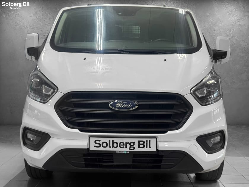 Bilde 2 av Ford Transit Custom 280 Trend 2,0l 130 HK man/Kamera/Krok/Varmer/DAB/Cruis