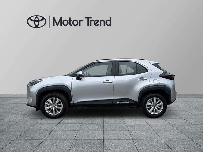 Bild 4 av Toyota Yaris Cross Hybrid 115 e-CVT 116hk Active,385mil