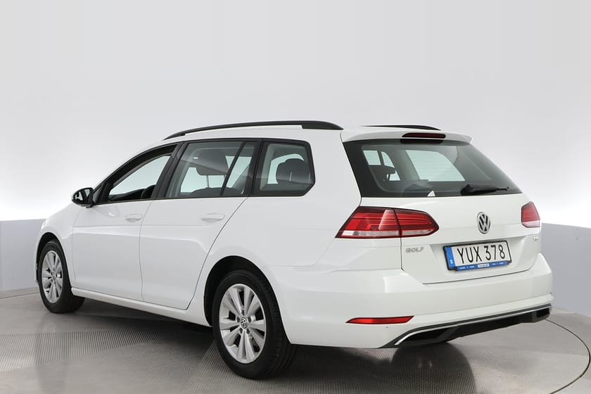 Bild 3 av Volkswagen Golf Sportscombi 1.0 TSI Base Carplay Adaptiv fart. Nyservad