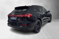 Thumnail bilde 3 av Audi e-tron 55 quattro