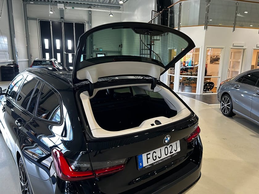Bild 5 av BMW 320d Touring Steptronic 190hk / Moms