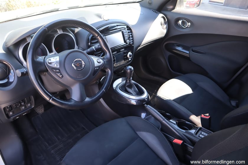 Bild 5 av Nissan Juke 1.2 DIG-T 115hk ACC Navi Backkamera Svensksåld