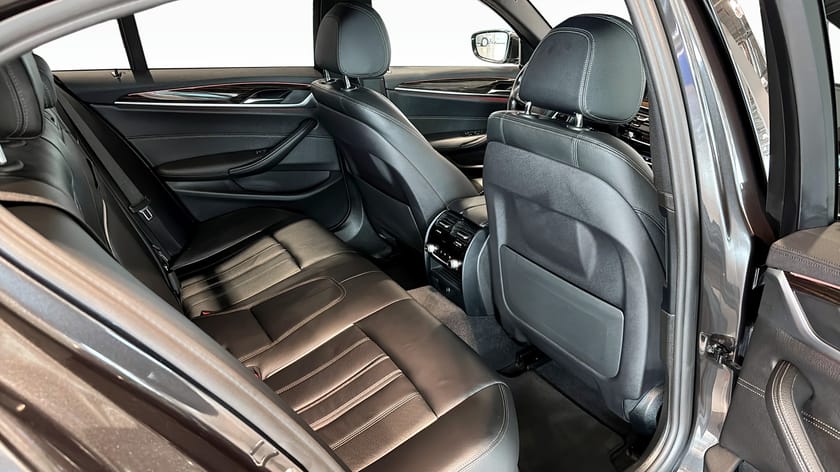 Bild 5 av BMW 520d Sedan Luxury Line / 4-Zon / 1Ägare / Navi
