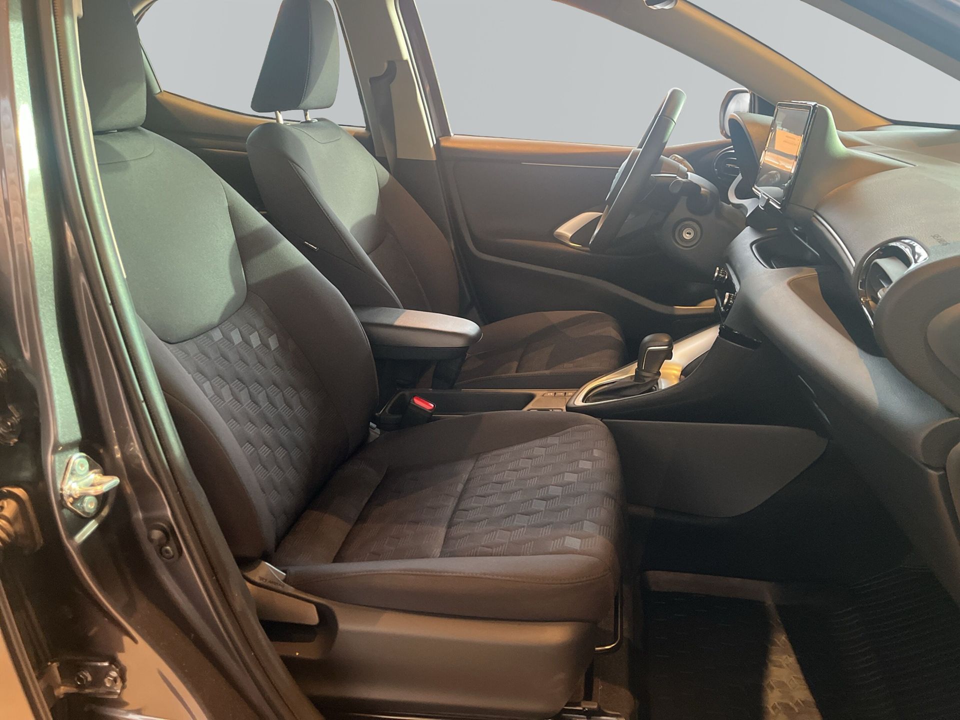 Toyota Yaris 2026, bild 7/10