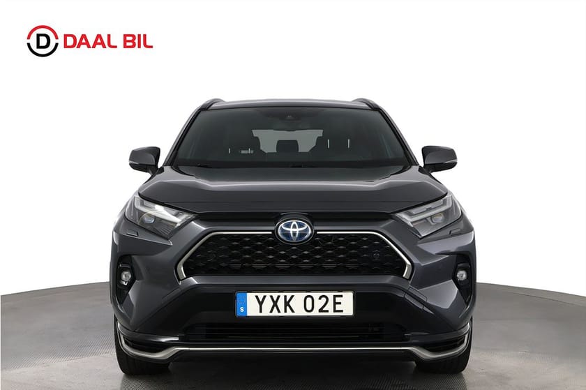 Bild 2 av Toyota RAV4 Plug-in Hybrid AWD 306HK X-EDITION DRAG B-KAM JBL®