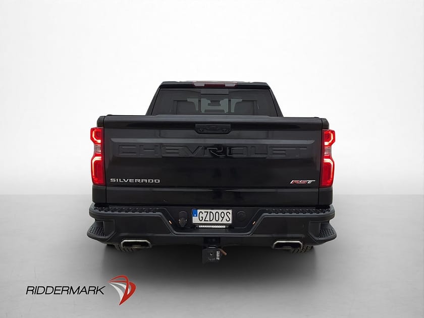 Bild 4 av Chevrolet Silverado 1500 Crew Cab Z71 V8 4WD Värmare Drag BOSE Moms