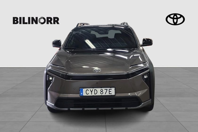 Bild 5 av Toyota bZ4X Touring 20" Executive | Vinterhjul |