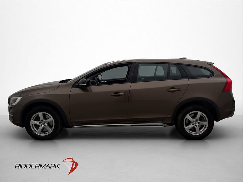 Bild 4 av Volvo V60 Cross Country Momentum D4 190hk AWD Värmare VOC