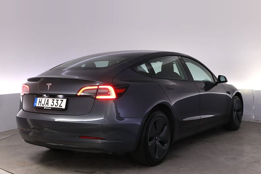 Bild 5 av Tesla Model 3 Standard Range Autopilot Panorama