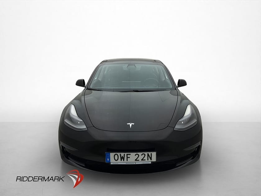 Bild 3 av Tesla Model 3 Long Range AWD Värmepump Autopilot MOMS