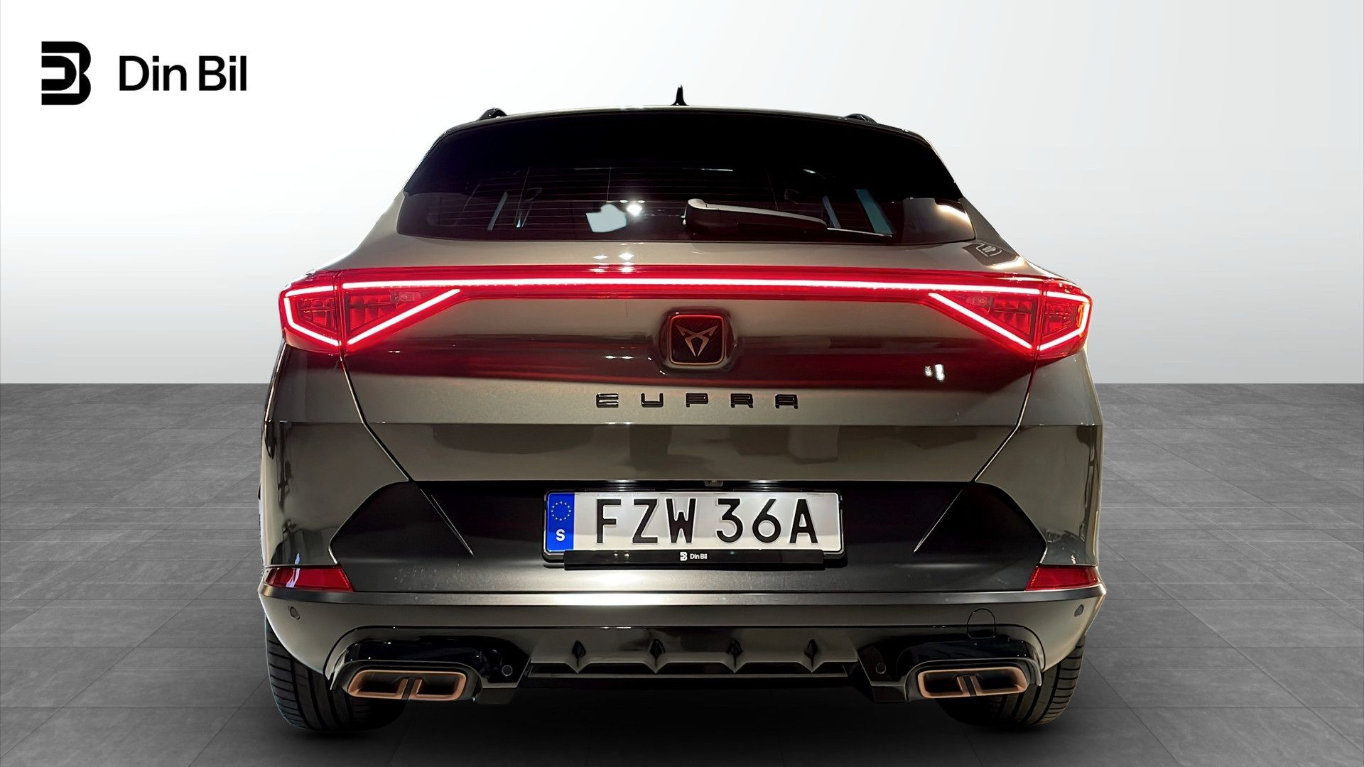 Cupra Formentor VZ e-Hybrid 2024, photo 5/10