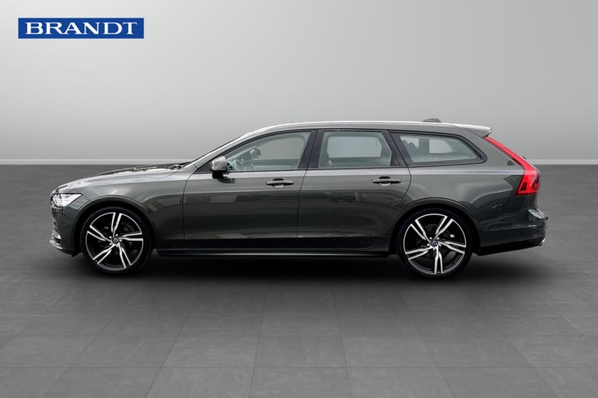 Bild 3 av Volvo V90 D4 Momentum AWD Geartronic 190hk