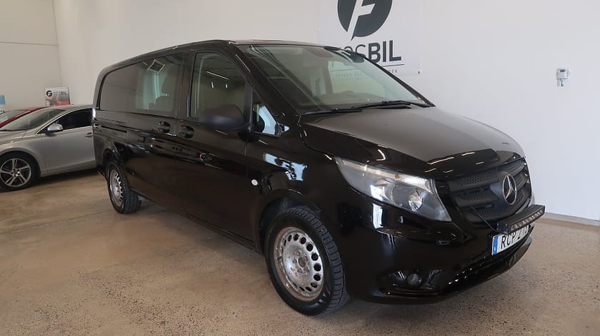 Bild 1 av Mercedes-Benz Vito Mixto 114 CDI 4MATIC 3.0t *RÄNTEKAMPANJ 3.45%* 4M 5-Sits Navi