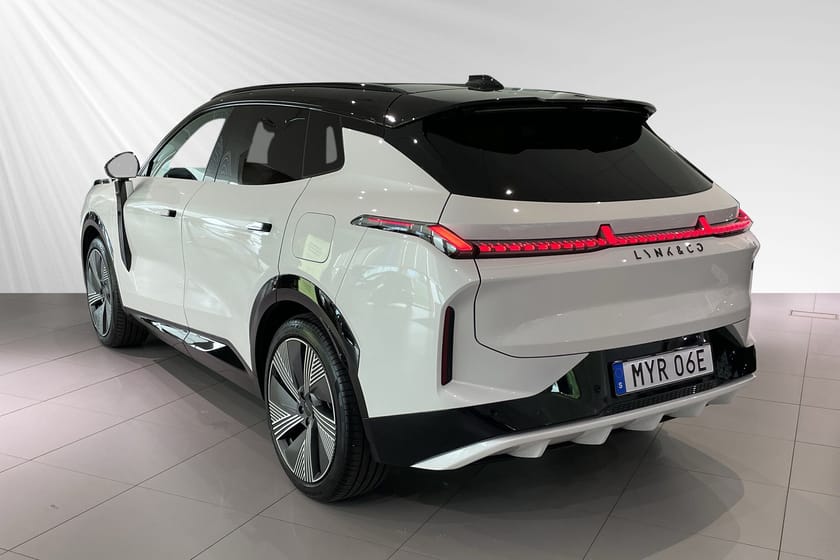 Bild 3 av Lynk & Co 08 PHEV More
