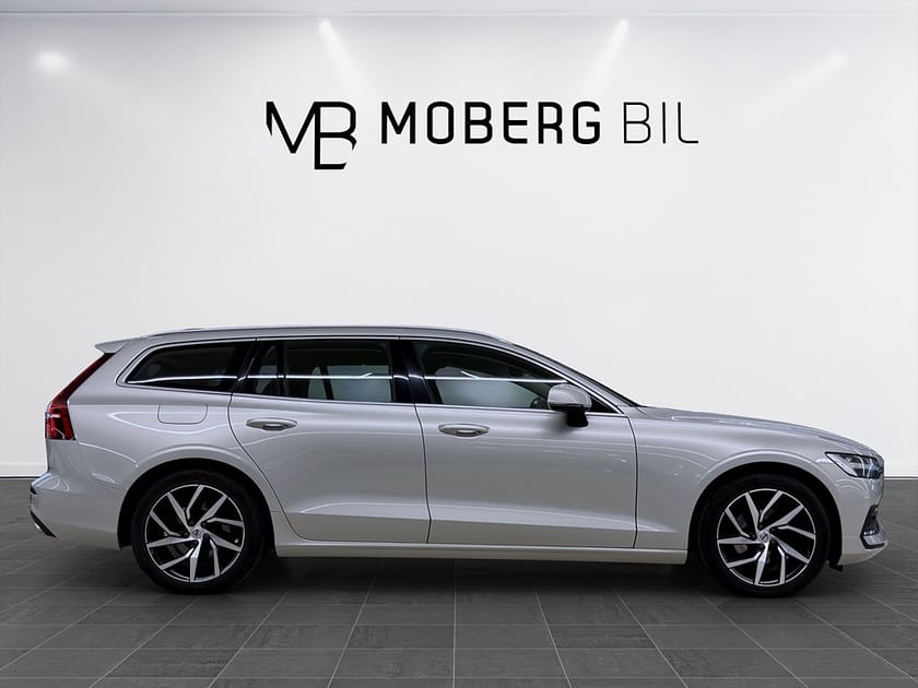 Bild 4 av Volvo V60 D4 190hk Inscription Pano Läder Navi Drag B-Kamera