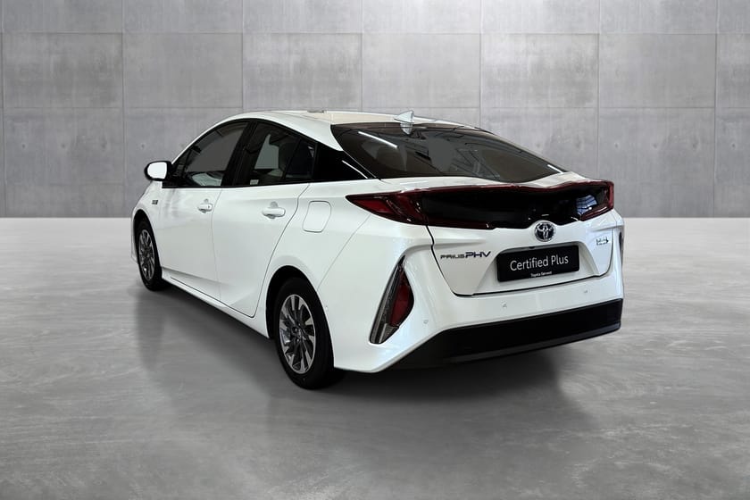 Bilde 3 av Toyota Prius Plug-in Hybrid 1.8 Bensin PHEV Automatgir Executive Skinnseter