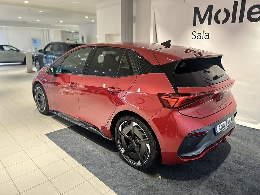 Bild 5 av CUPRA Born e-boost 77