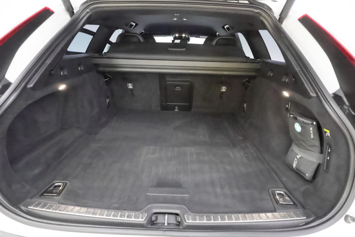 Volvo V90 2018 - miniatyr 31