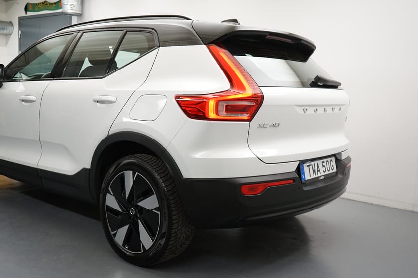 Bild 3 av Volvo XC40 Recharge Extended Range Core SE, Navigation, Baklucka elmanövrerad