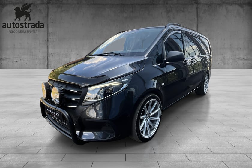 Bilde 1 av Mercedes-Benz Vito 119 CDI 4x4 3.0t Hengerfeste,webasto,ekstralys ++++