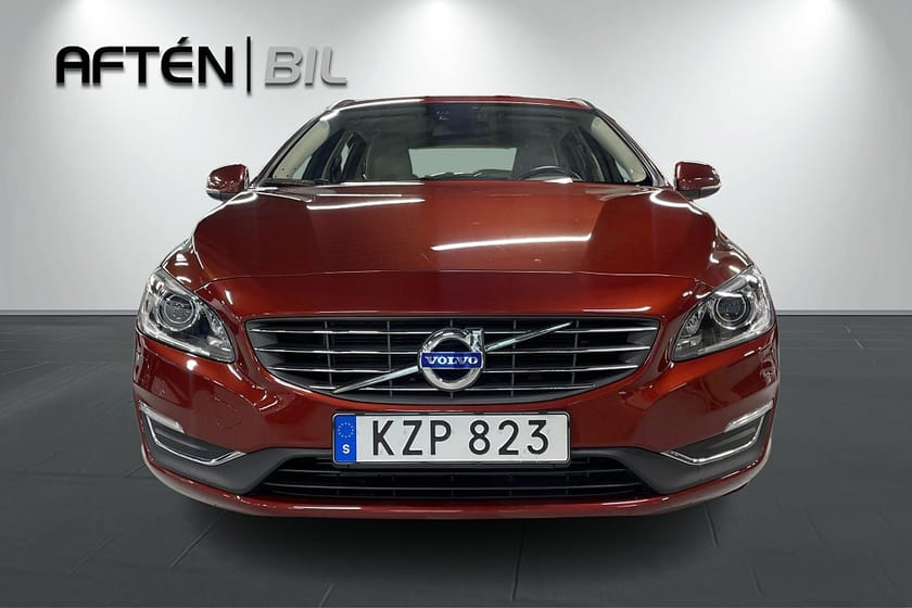 Bild 3 av Volvo V60 T4 Momentum Business Edition 190hk - Dragkrok, Mvärmare