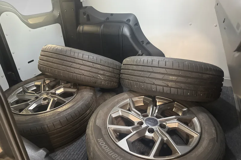 Volkswagen Caddy Cargo bilde 17