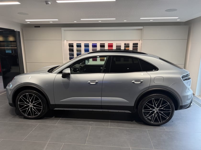 Bild 5 av Porsche Macan 4 / Panoramatak / 408HK