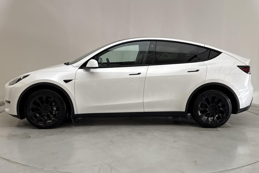 Bild 2 av Tesla Model Y Long Range AWD