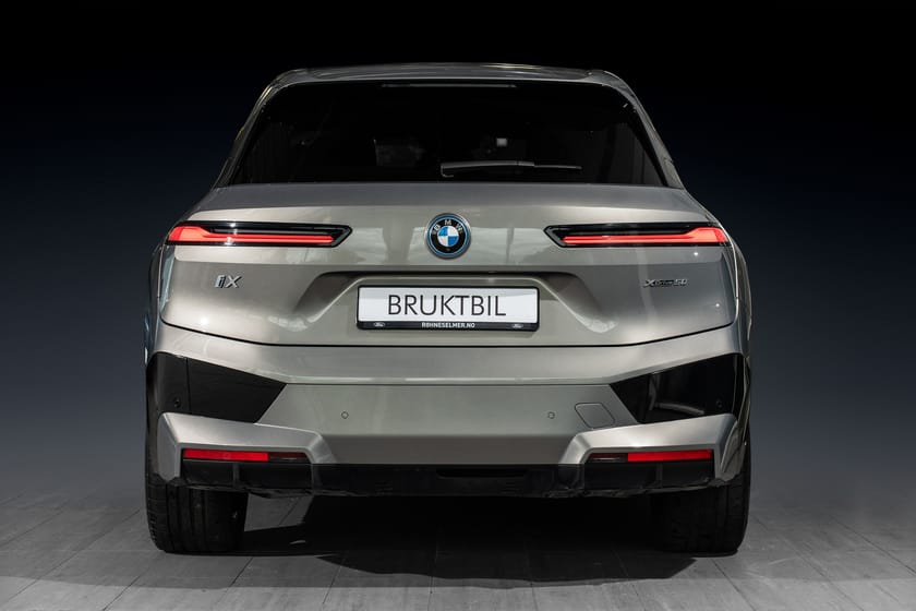 Bilde 4 av BMW iX xDrive50 Fully Charged Luft|SkyLounge|Krok|Lazer|SoftC.