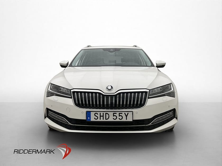 Bild 2 av Škoda Superb Kombi Skoda 1.5 TSI Business Style Värm Kamera CANTON MOMS