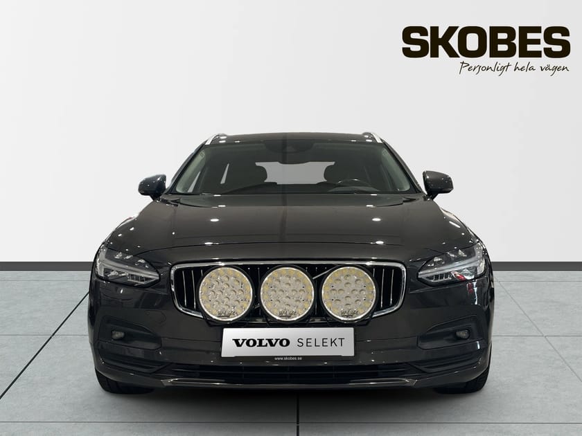 Bild 2 av Volvo V90 B4 Diesel Momentum Advanced SE