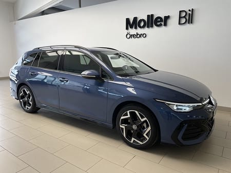 Volkswagen Golf Sportscombi Sportsvan 1.5 eTSI 150hk  DSG R-Line|B-kamera|Drag|El-bakluc