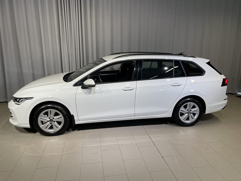 Bild 2 av Volkswagen Golf Sportscombi LIFE 1.5 eTSI, Drag