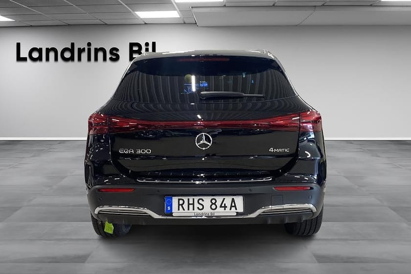 Bild 5 av Mercedes-Benz EQA 300 4MATIC / AMG / MOMS