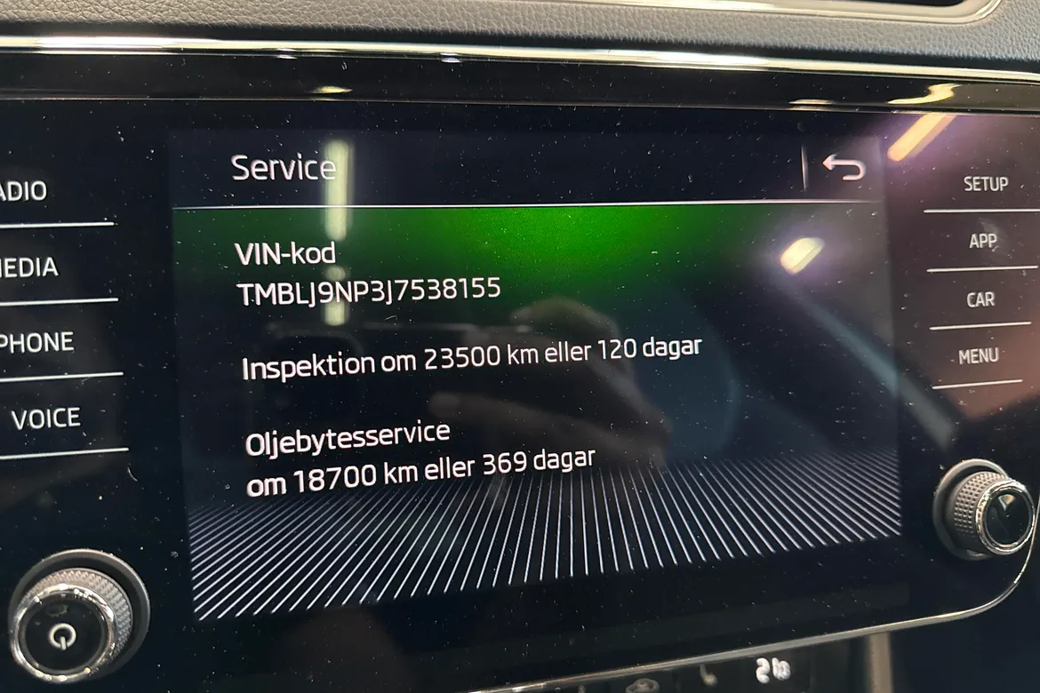 picture of a car